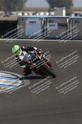 media/Nov-01-2025-TrackDaz (Sat) [[2b4d5192bc]]/A Group/2pm (Turn 6)/